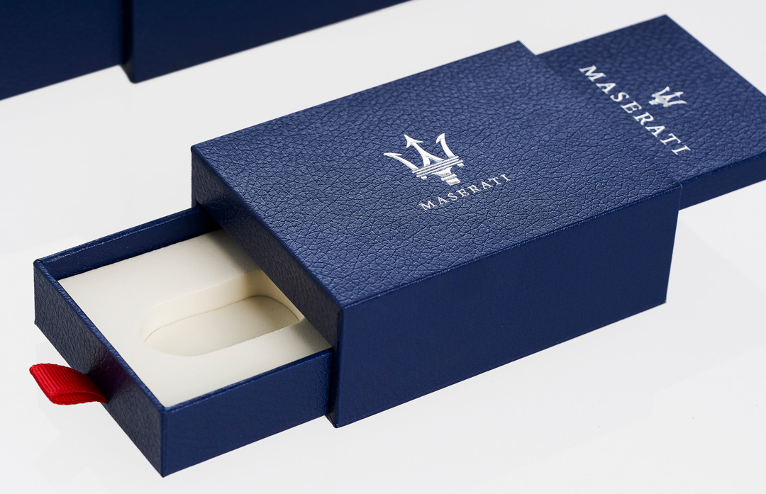 Reselling luxe packaging: How an online business found incentive