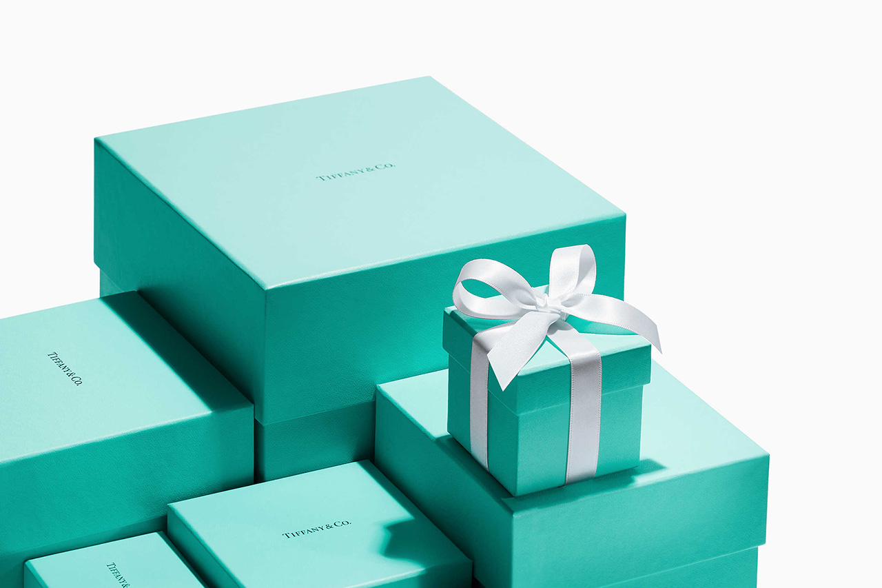 Tiffany & Co. Blue Gift Wrapping Supplies